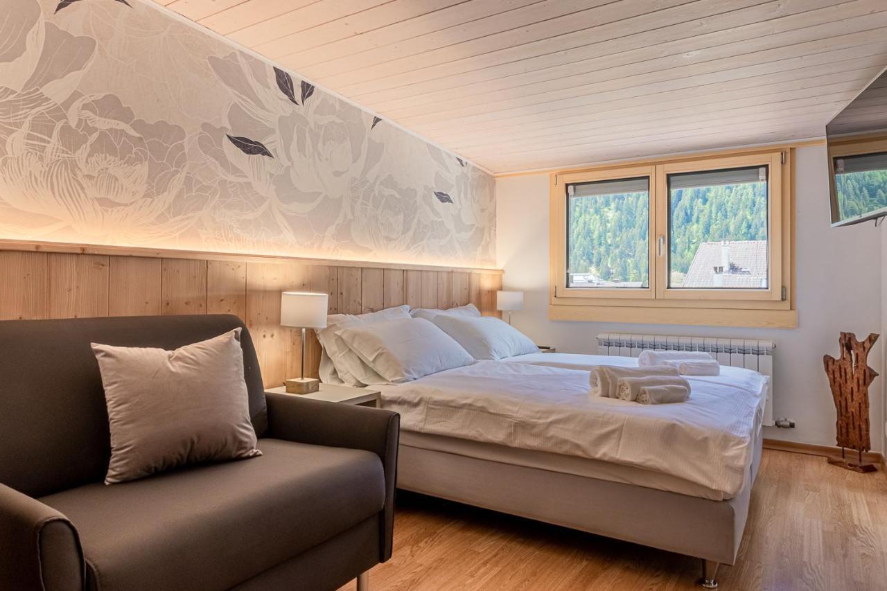 Suite Italy Pinzolo Due Giustino Exterior photo