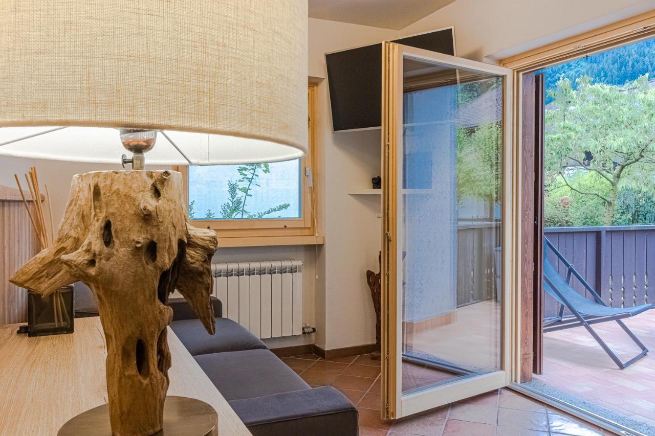 Suite Italy Pinzolo Due Giustino Exterior photo